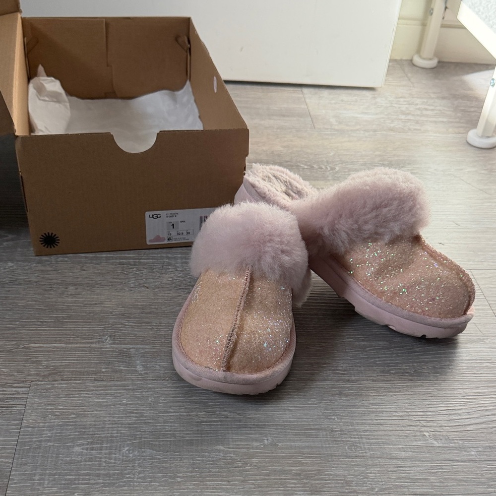 Pink Glitter Slippers with Fur Trim